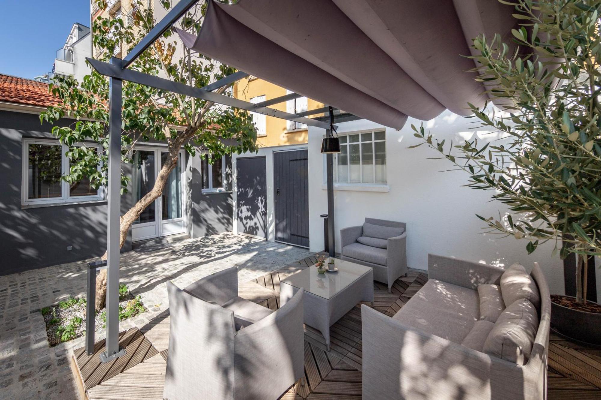 Lovely Little House With Private Garden In Paris Іврі-сюр-Сен Екстер'єр фото